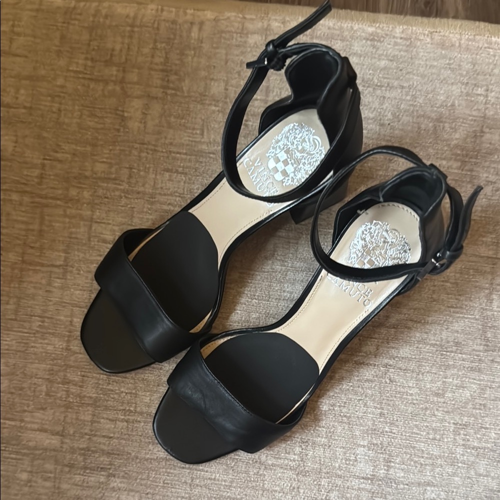 Vince Camuto Black Heeled Elegance